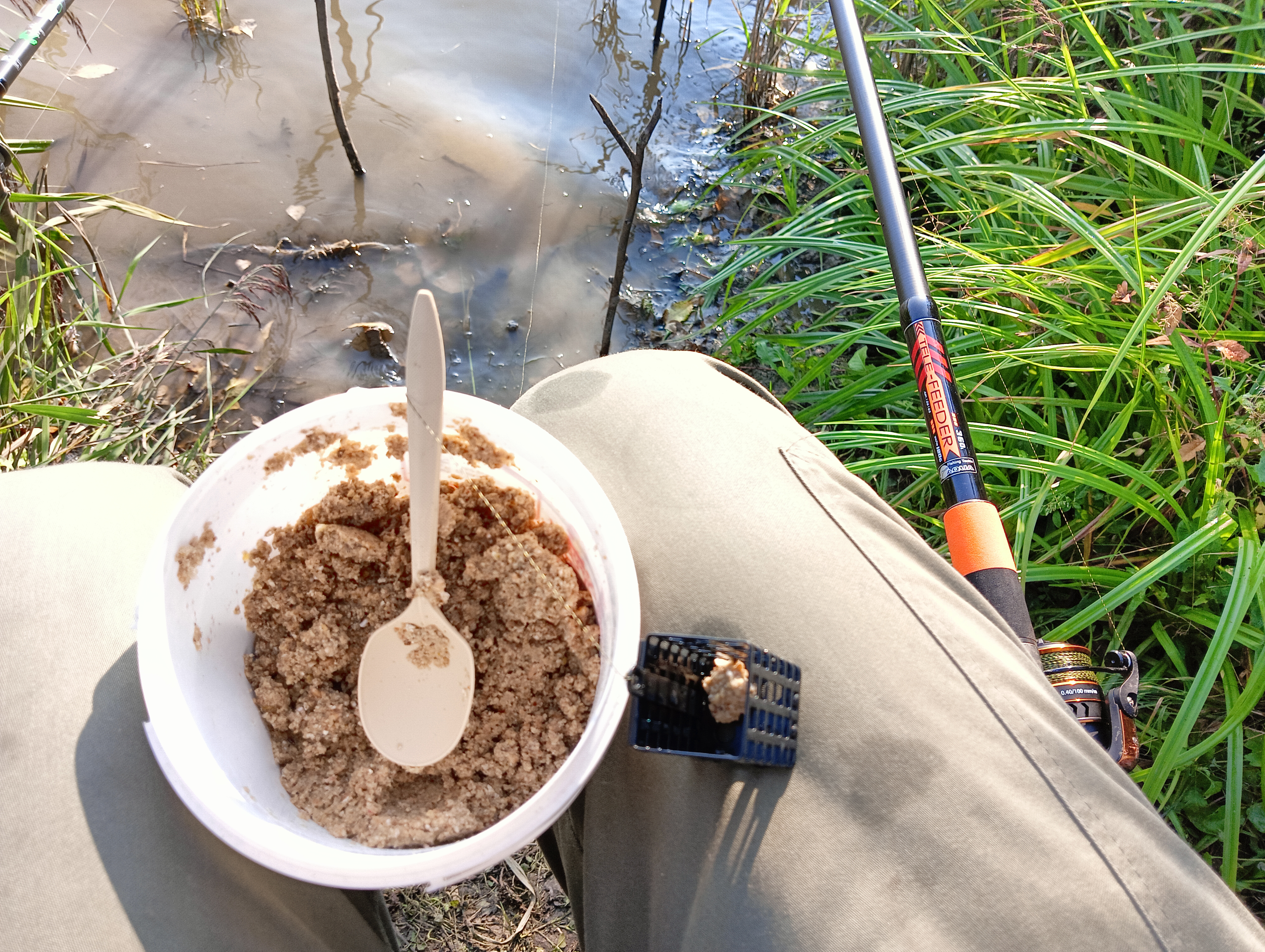 roods-aqua-tele-feder